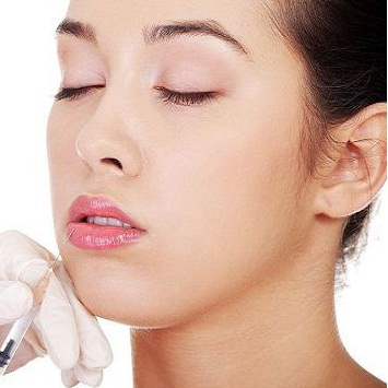 Bơm môi – Cách làm đầy môi mỏng đẹp nhất – KHÔNG cần phẫu thuật